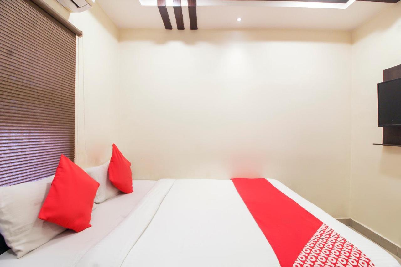 Hotel O Sri Harsha Residency Near Jntu Metro Hajdarábád Exteriér fotografie